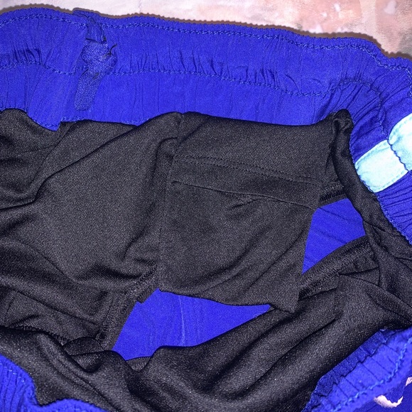 Gap Fit G Sprint Shorts - Picture 7 of 7